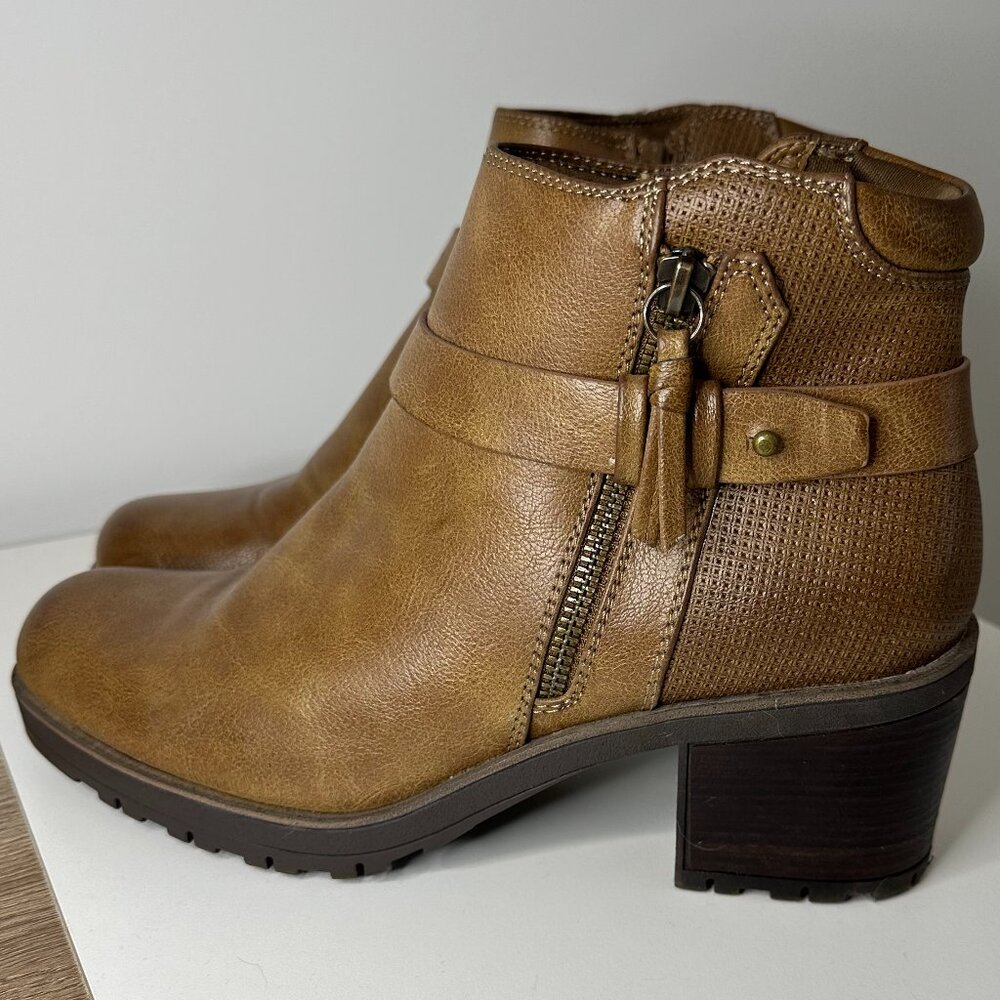 Bare Traps Ankle Boots